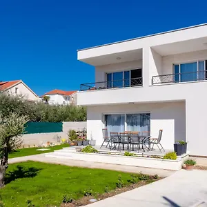 Marin 1 Apartament Kaštela